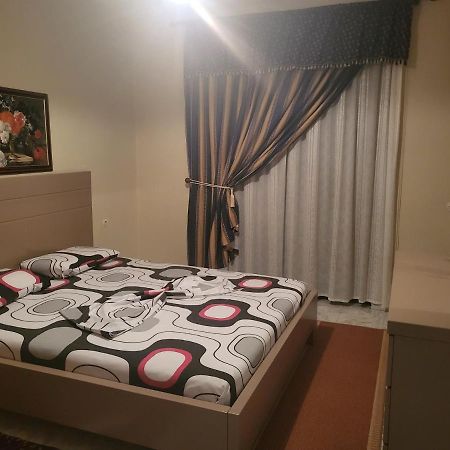 Blloku Tirana公寓 外观 照片